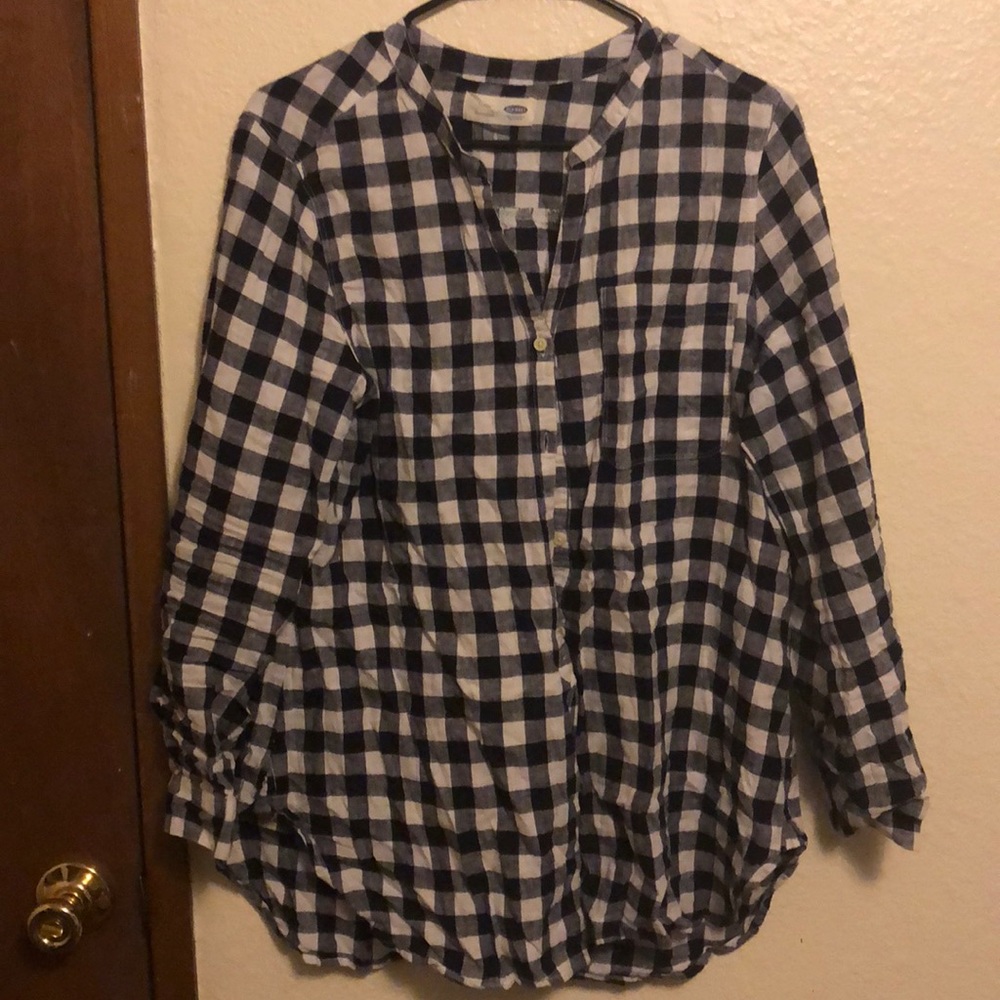 Old Navy plaid tunic. Size L.